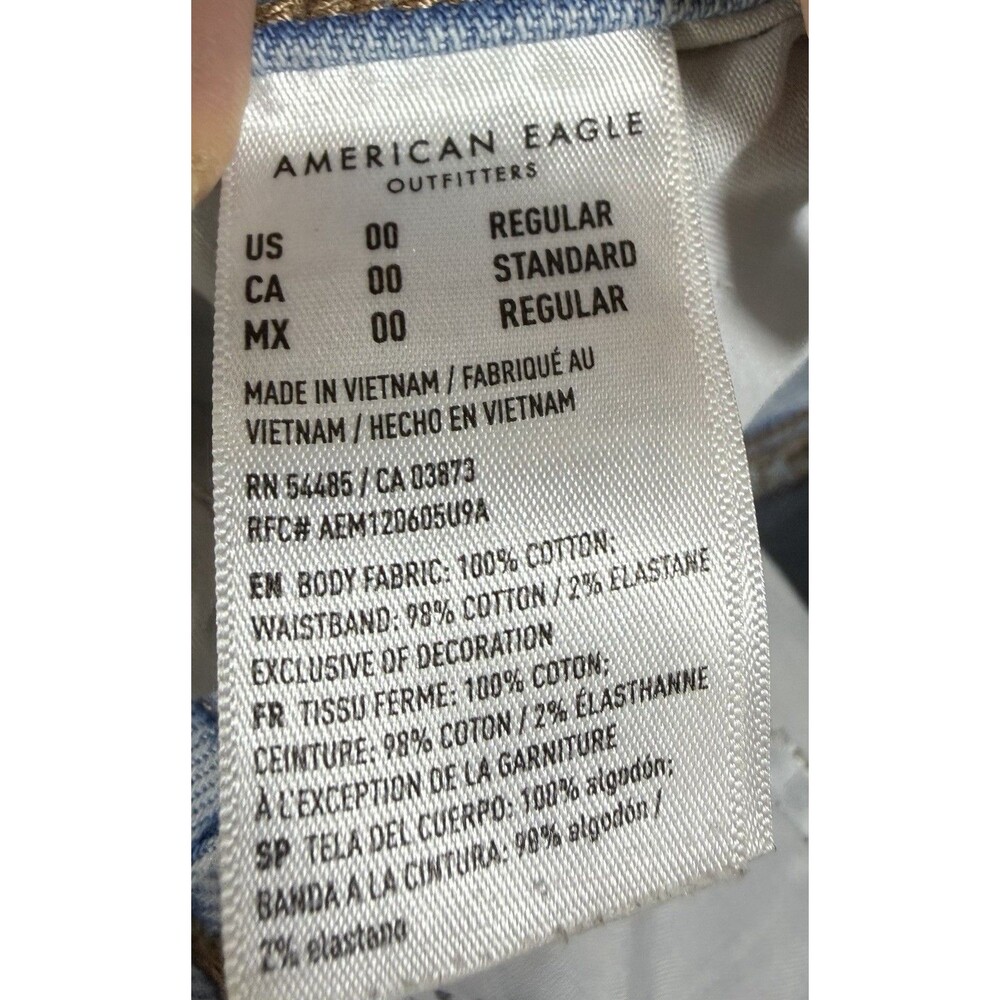 American Eagle Women’s Jeans, Distressed, Light Wash, Comfort Stretch, Size 00 - Picture 7 of 11